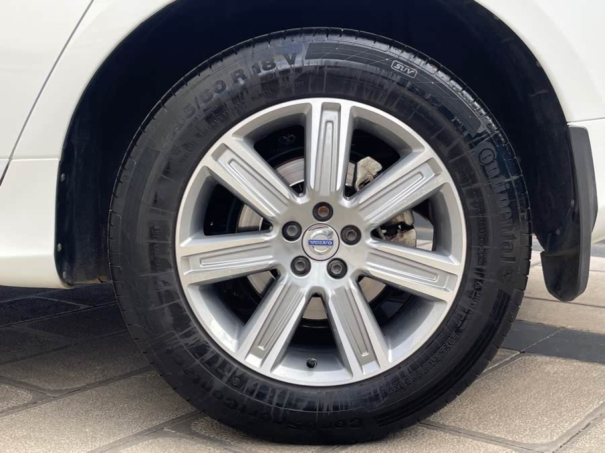 沃爾沃 XC60  2017款 T5 AWD 智進(jìn)升級版圖片