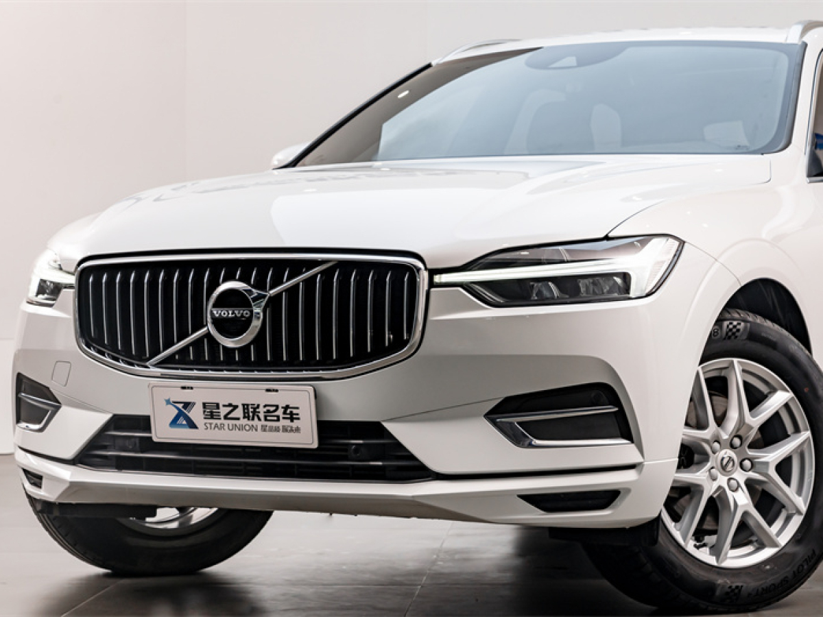 2021年3月沃爾沃 XC60 沃爾沃XC60 21款 T5 四驅(qū)智逸豪華版