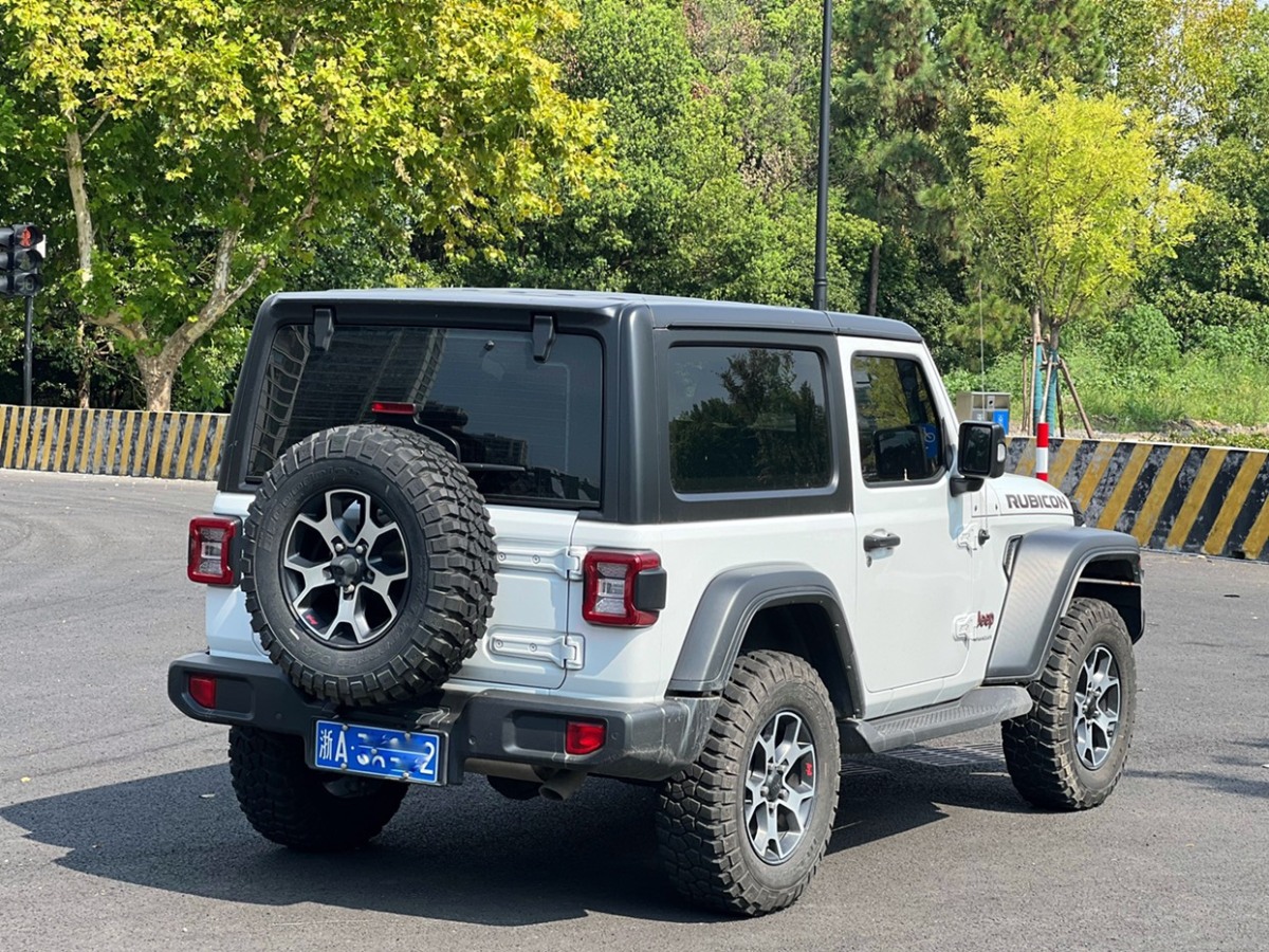 Jeep 牧马人  2021款 2.0T Rubicon 两门版图片