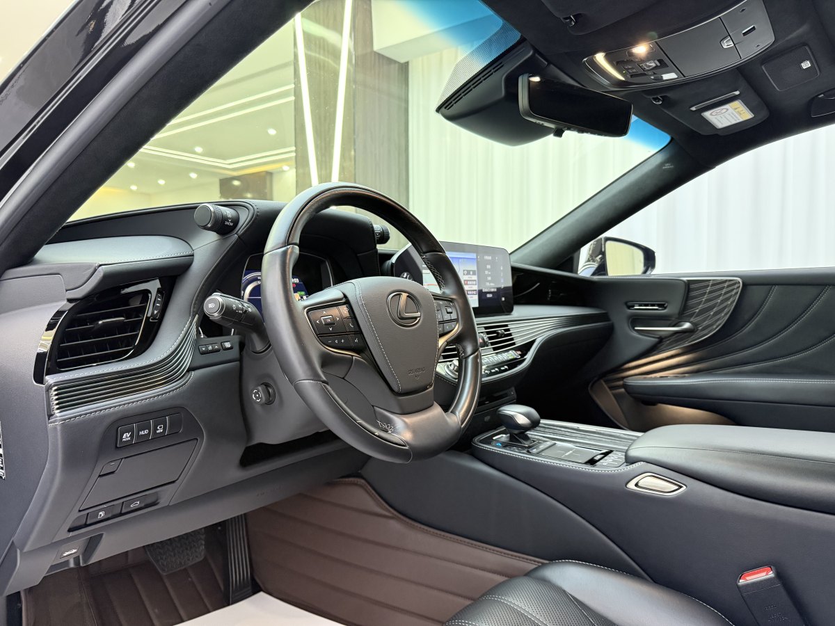 雷克薩斯 LS  2021款 500h 行政版圖片