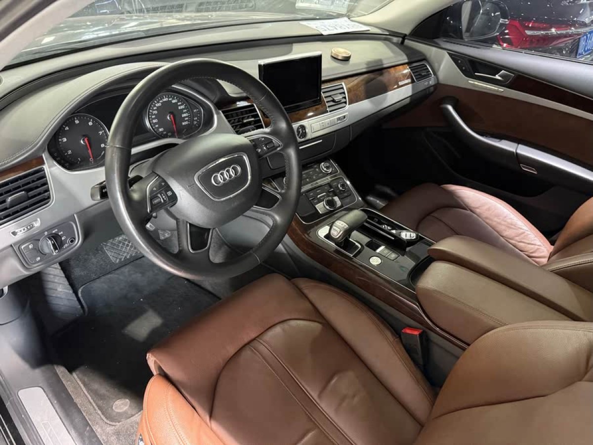 奧迪 奧迪A8  2013款 A8L 45 TFSI quattro舒適型圖片