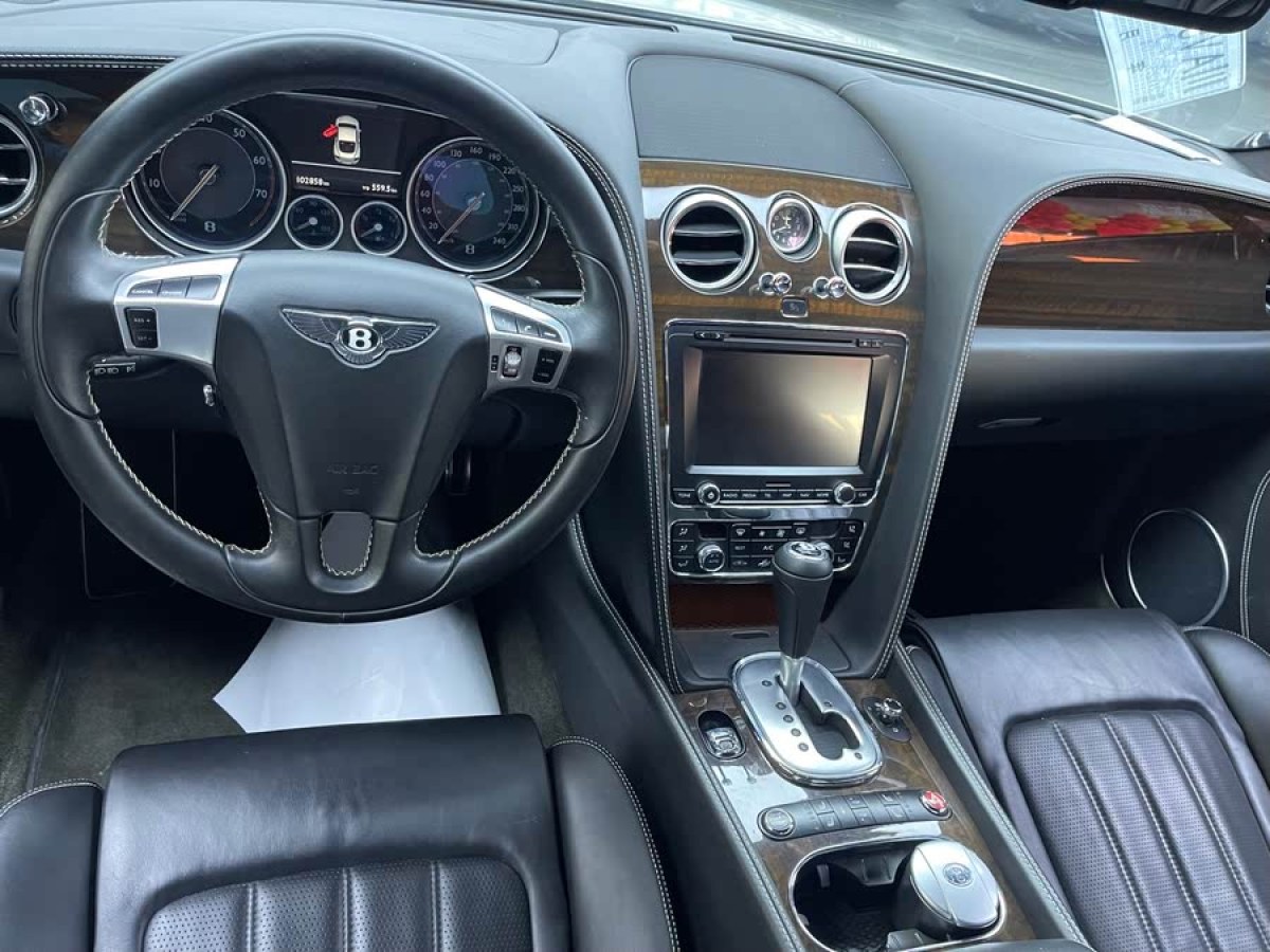 賓利 歐陸  2012款 4.0T GT V8圖片