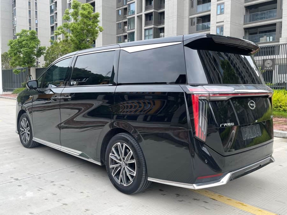 廣汽傳祺 M8  2023款 宗師系列 400T 福祉版圖片