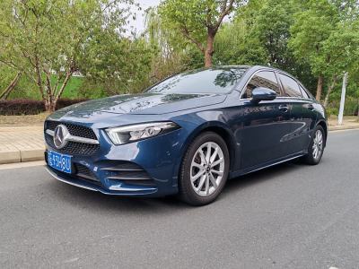 2019年5月 奔馳 奔馳A級 改款 A 200 L 運(yùn)動轎車圖片