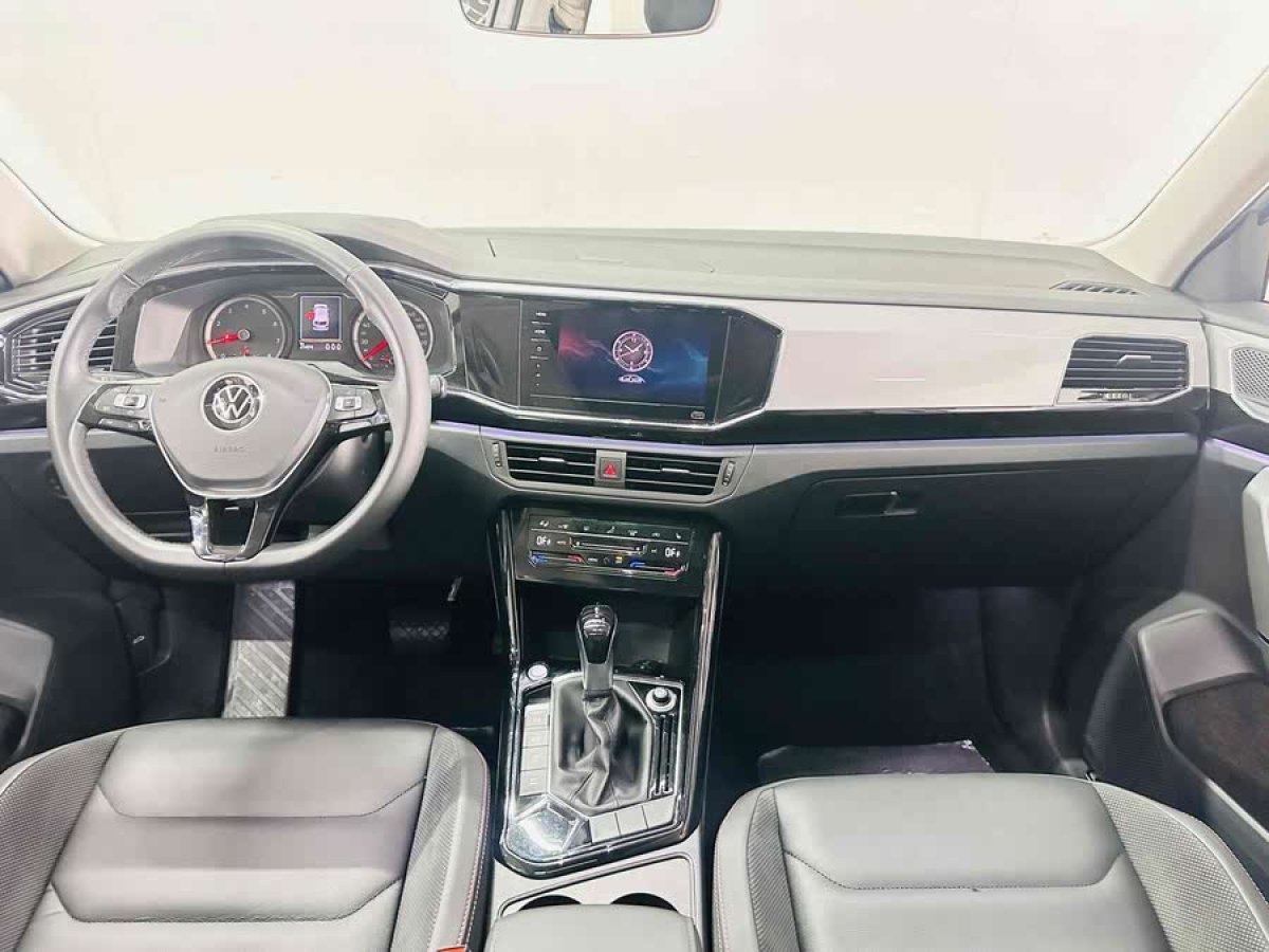 大眾 探岳  2021款 330TSI 兩驅(qū)豪華智聯(lián)版圖片
