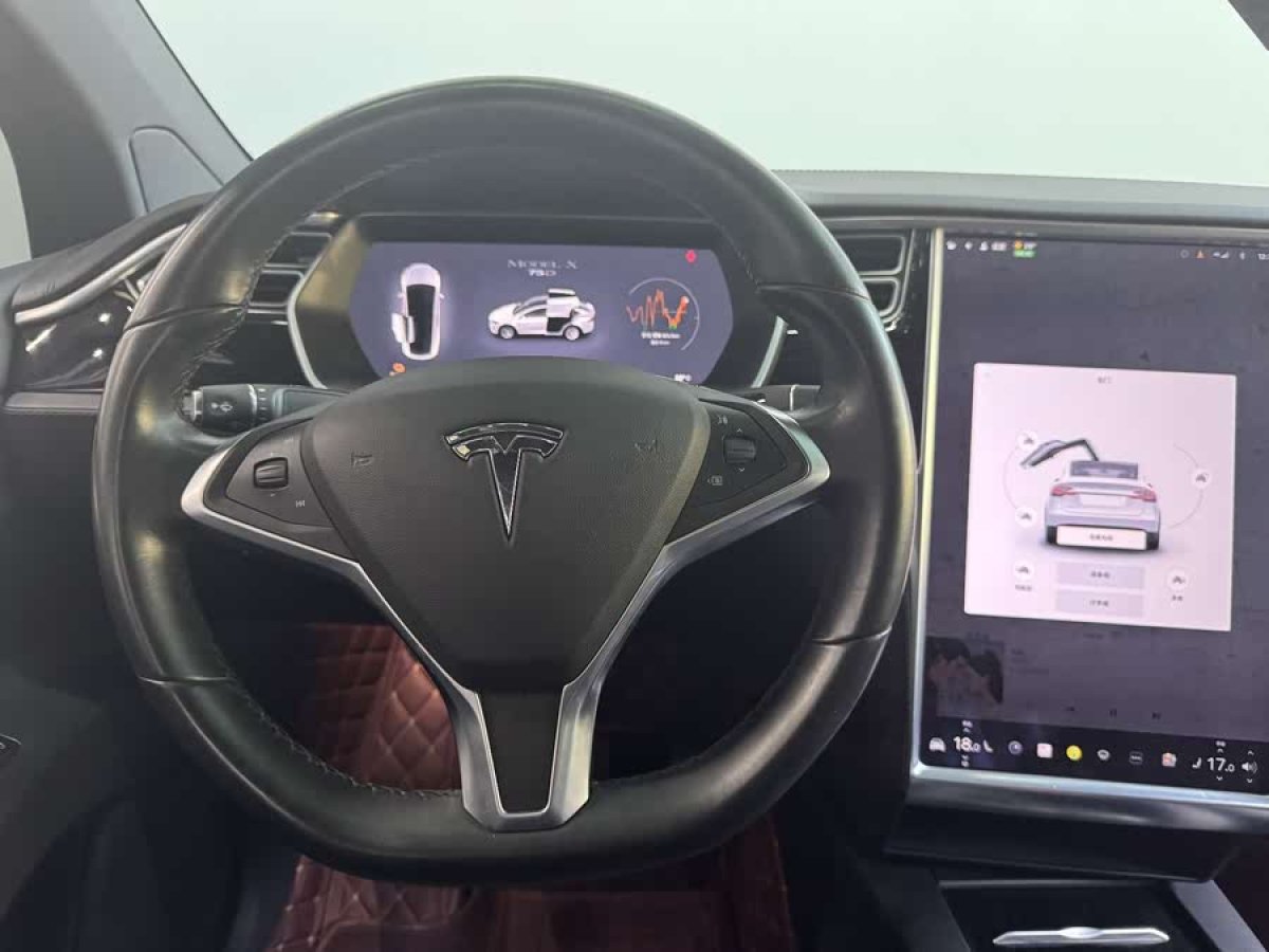 特斯拉 Model X  2016款 Model X 75D圖片