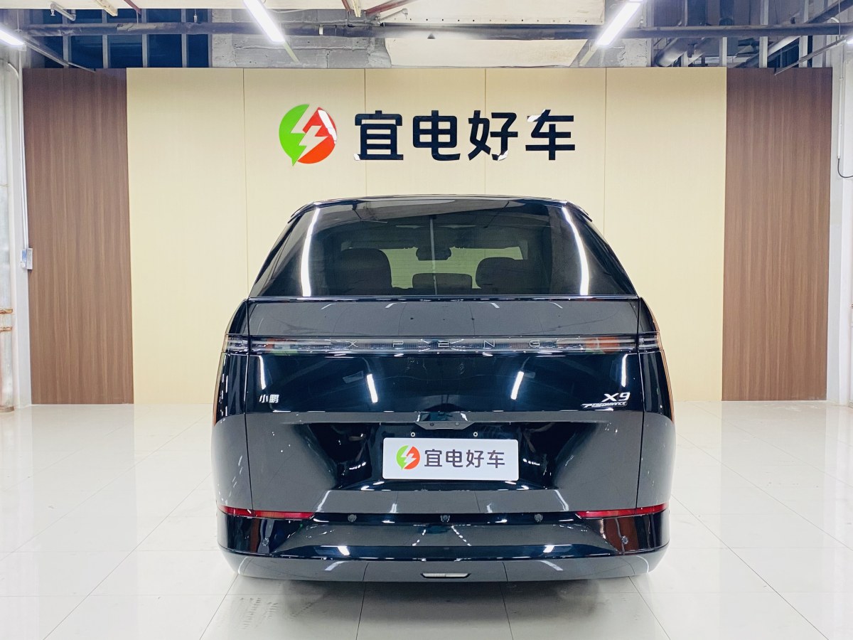 小鵬 小鵬X9  2024款 640四驅(qū)高性能Max圖片