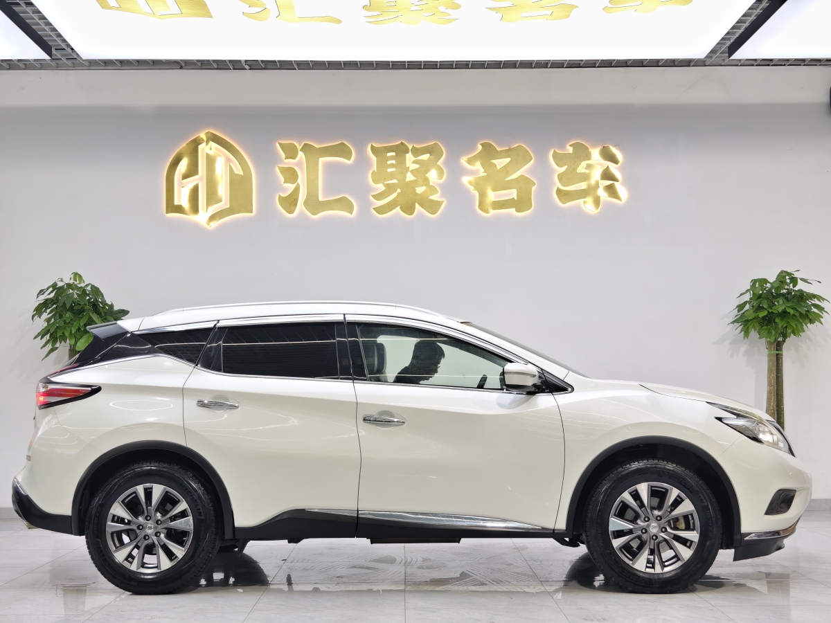 2016年12月日產(chǎn) 樓蘭  2017款 2.5L XL 兩驅(qū)智尚版