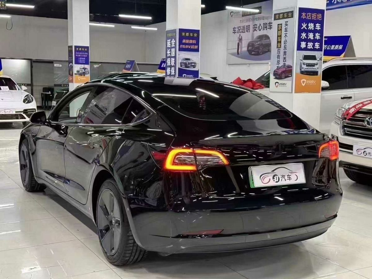 特斯拉 Model S  2023款 三電機全輪驅(qū)動 Plaid版圖片