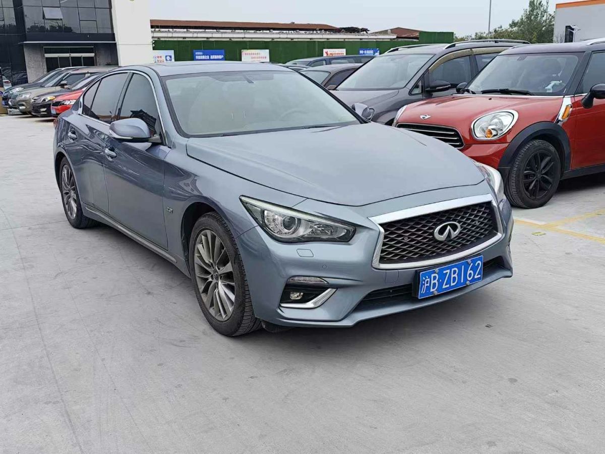 2018年11月英菲尼迪 QX30  2018款 1.6T 兩驅(qū)時(shí)尚版