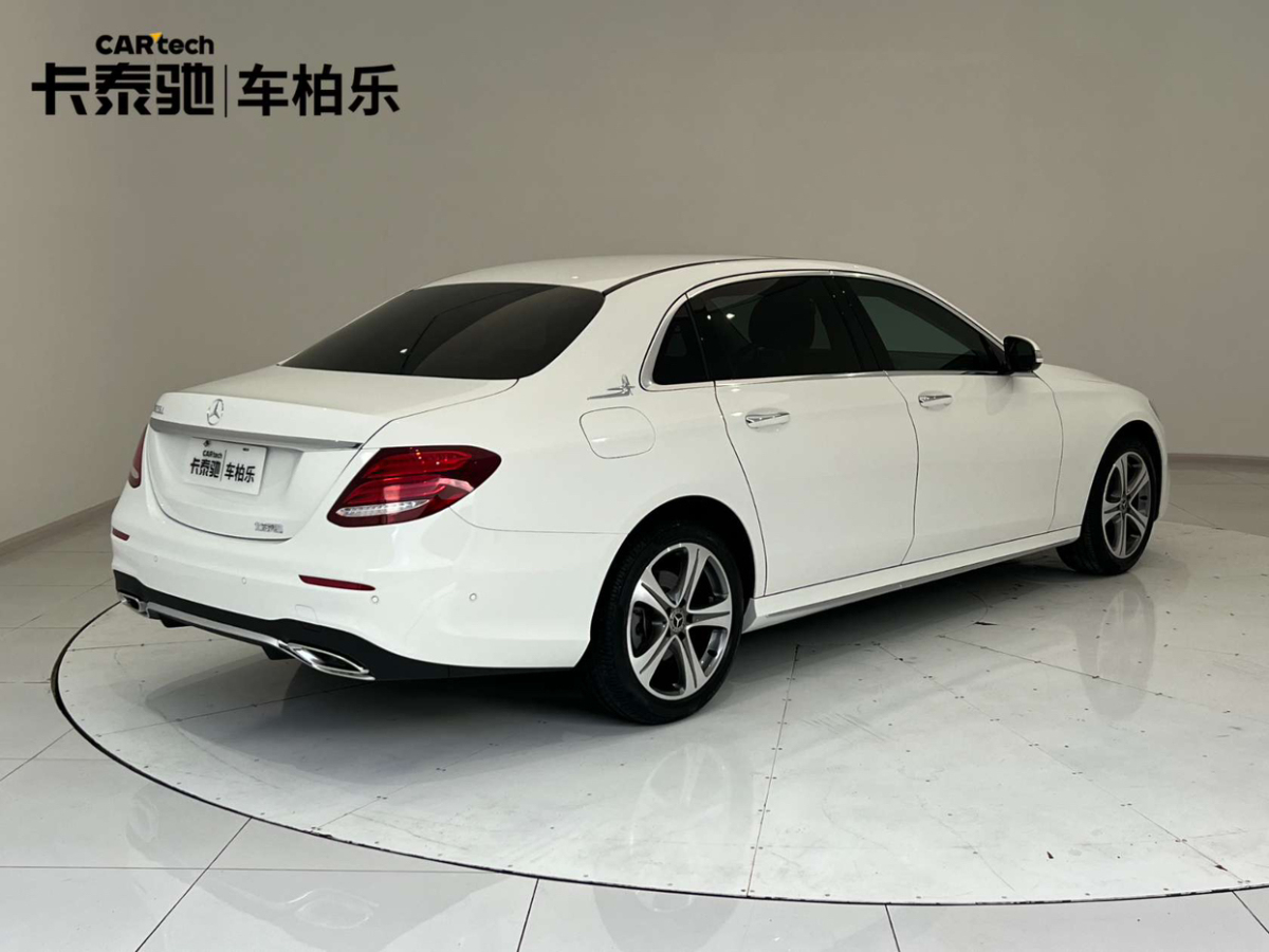 奔馳 奔馳E級  2019款 E 200 L 運(yùn)動型圖片