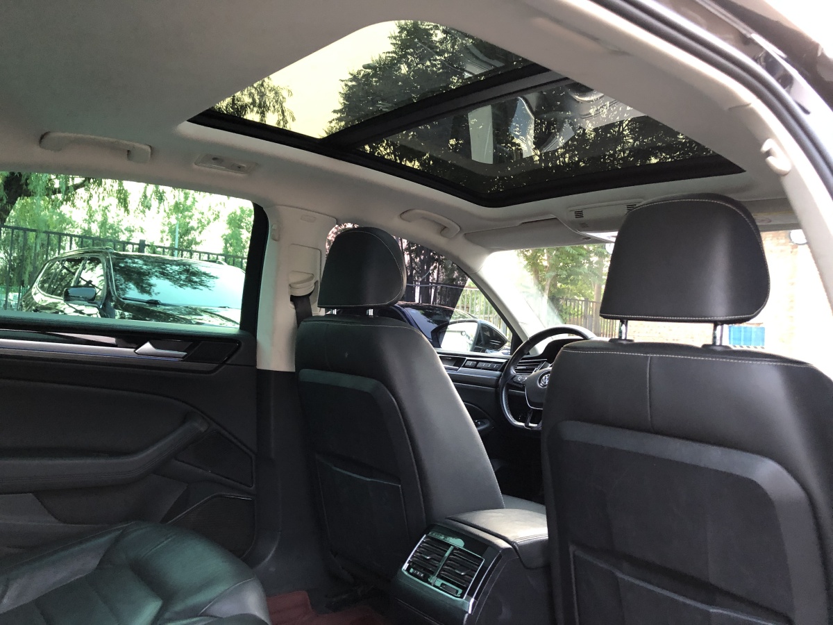 大眾 輝昂  2019款  380TSI 兩驅(qū)商務(wù)版 國VI圖片