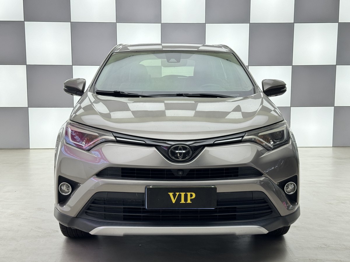 豐田 RAV4榮放  2018款 2.5L 自動四驅(qū)精英i版圖片