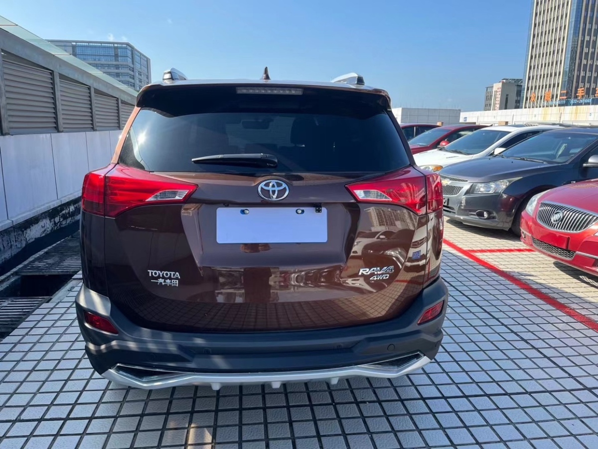 豐田 RAV4榮放  2015款 2.0L CVT四驅(qū)新銳版圖片