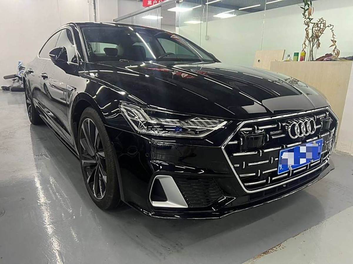 奧迪 奧迪A7L  2022款 45 TFSI S-line 筑夢未來版圖片