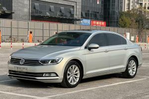 邁騰 大眾 280TSI DSG 領(lǐng)先型