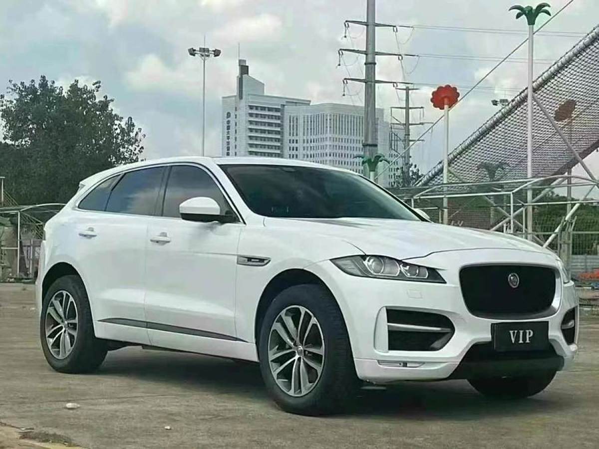 捷豹 F-PACE  2018款 3.0 SC 四驅(qū)R-Sport運(yùn)動(dòng)版圖片