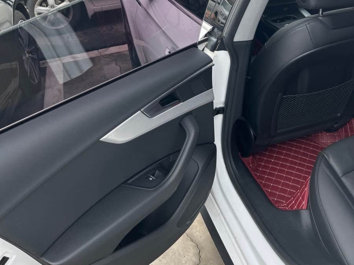 奧迪 奧迪A5  2017款 Sportback 40 TFSI 時(shí)尚型圖片