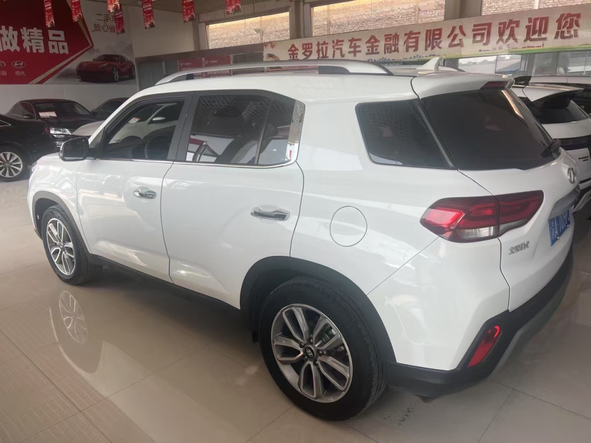 現(xiàn)代 ix35  2018款 2.0L 自動兩驅(qū)智勇?暢享版圖片