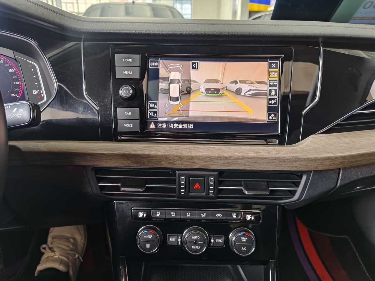 2019年1月大眾 帕薩特  2020款 330TSI 豪華版 國V