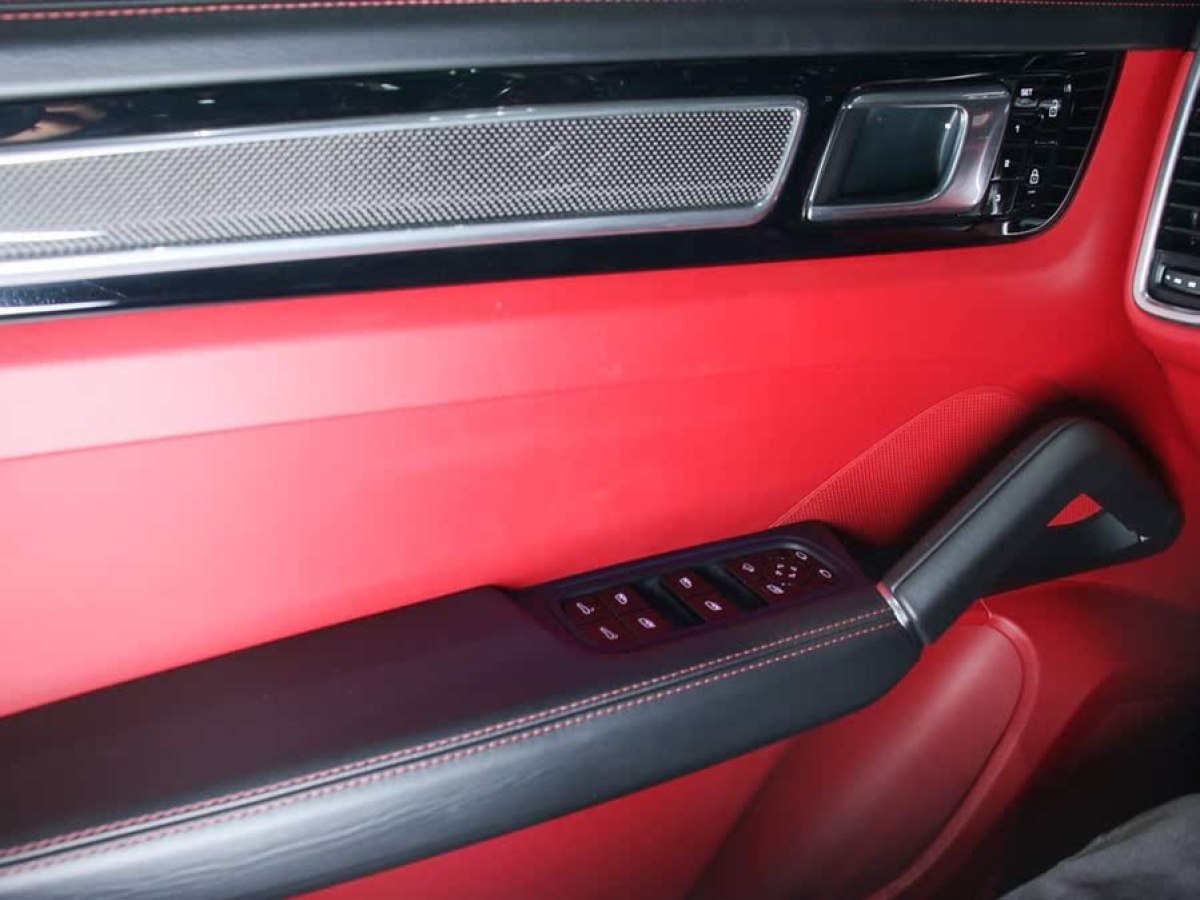 保時(shí)捷 Cayenne  2020款 Cayenne S 2.9T圖片