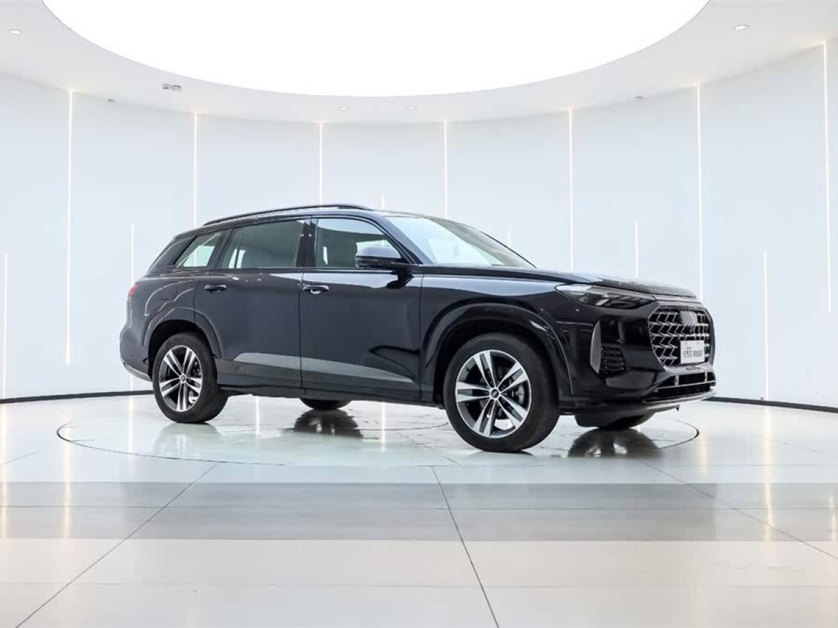 奧迪 奧迪Q6  2022款 45 TFSI quattro 齊云型 飛騎套裝圖片