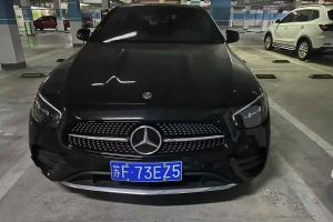 奔馳E級(jí)AMG 奔馳 AMG E 63 S 4MATIC+