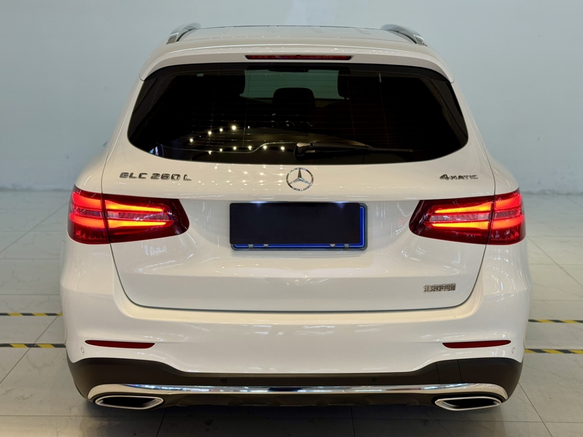 奔驰 奔驰GLC  2019款 GLC 260 4MATIC 动感型图片