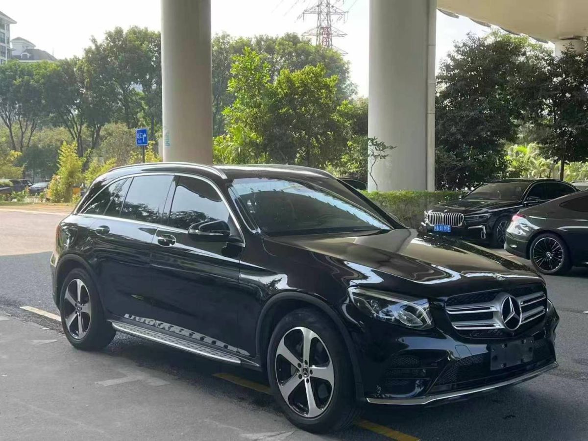 奔馳 奔馳A級(jí)  2019款  A 220 L 4MATIC 運(yùn)動(dòng)轎車圖片