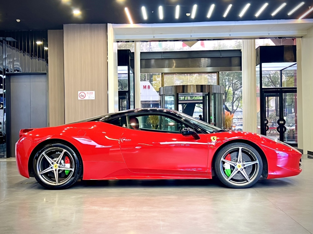 法拉利 458  2011款 4.5L Italia圖片