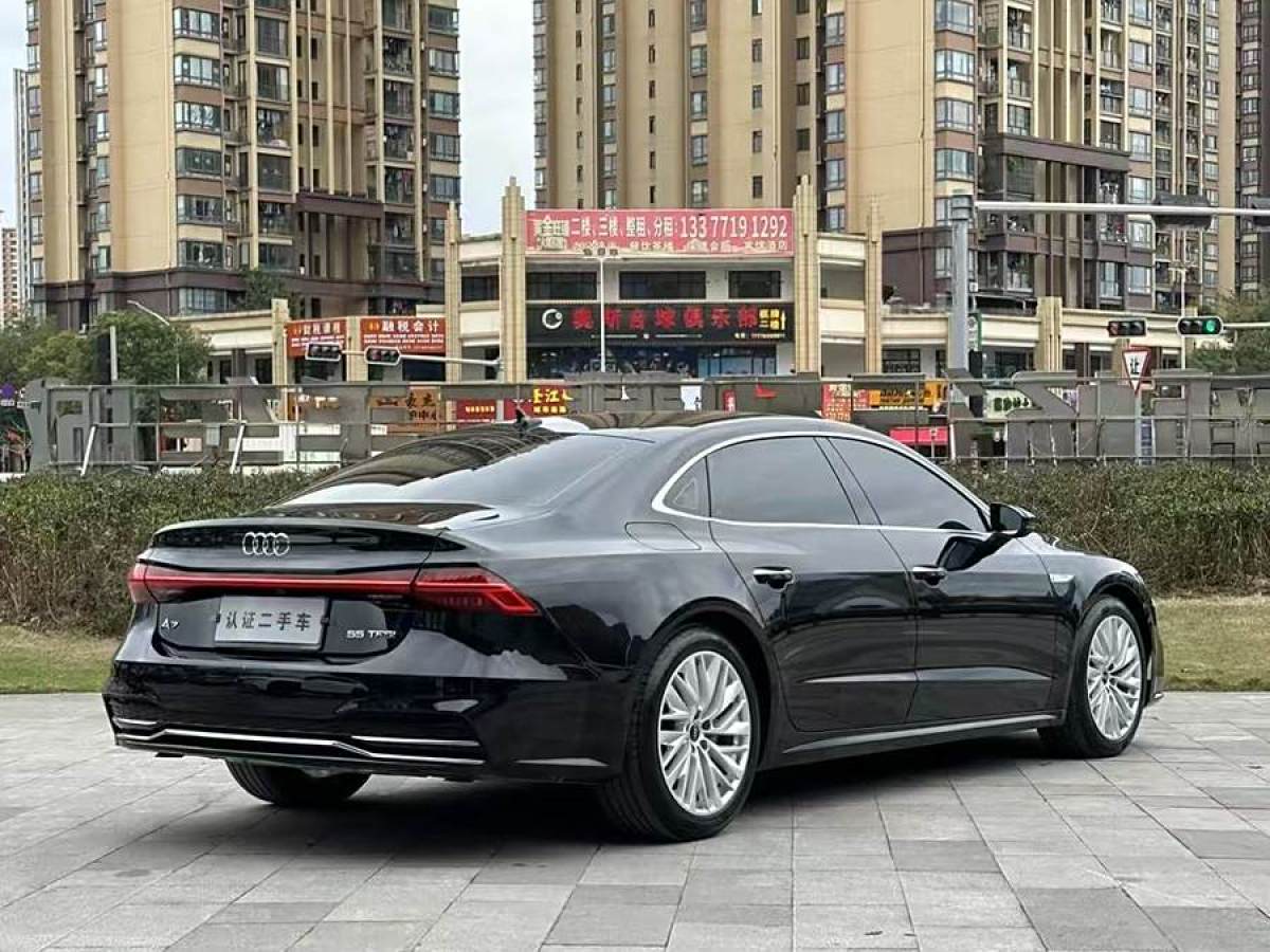 奧迪 奧迪A7L  2022款 45 TFSI S-line 筑夢(mèng)新生版圖片