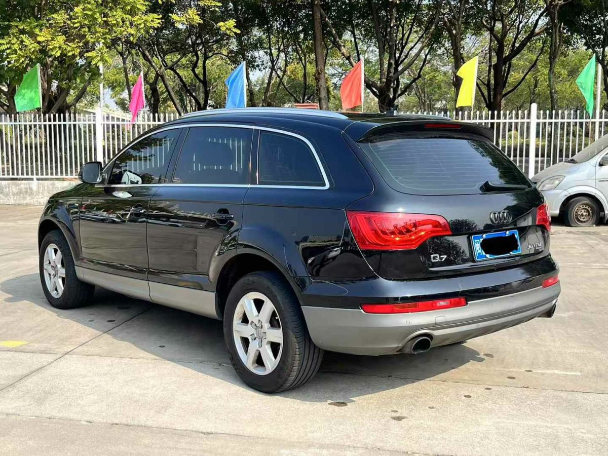 奧迪 奧迪Q7  2015款 Q7 35TDI quattro 卓越版圖片