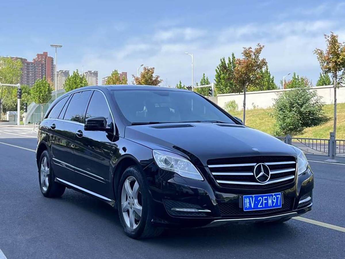 奔馳 奔馳R級  2014款 R 400 4MATIC 商務(wù)型圖片