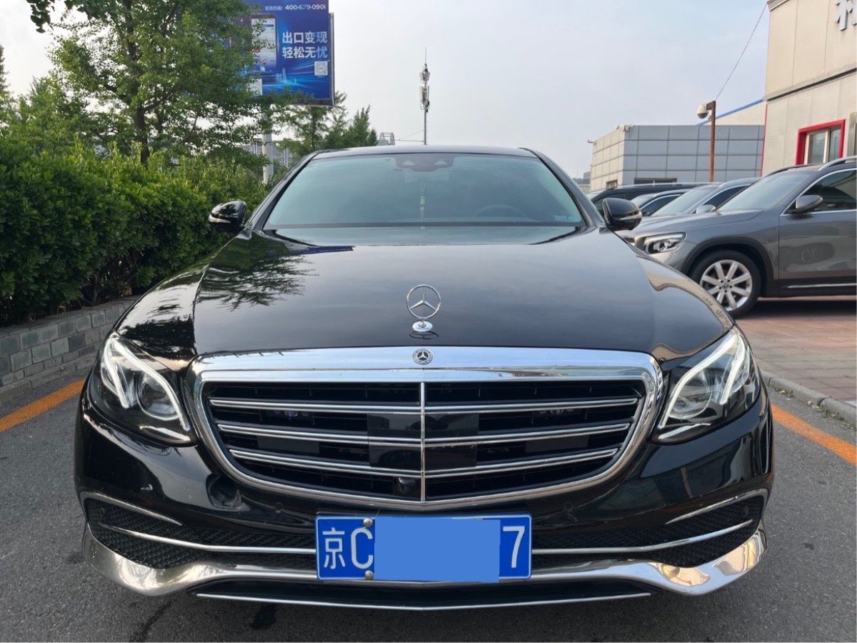 奔馳 奔馳E級(jí)  2021款 改款 E 300 L 時(shí)尚型圖片