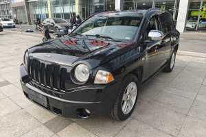 指南者 Jeep 2.4L 四驅(qū)運(yùn)動版