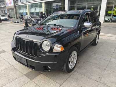 2010年3月 Jeep 指南者(進(jìn)口) 2.4L 四驅(qū)運動版圖片