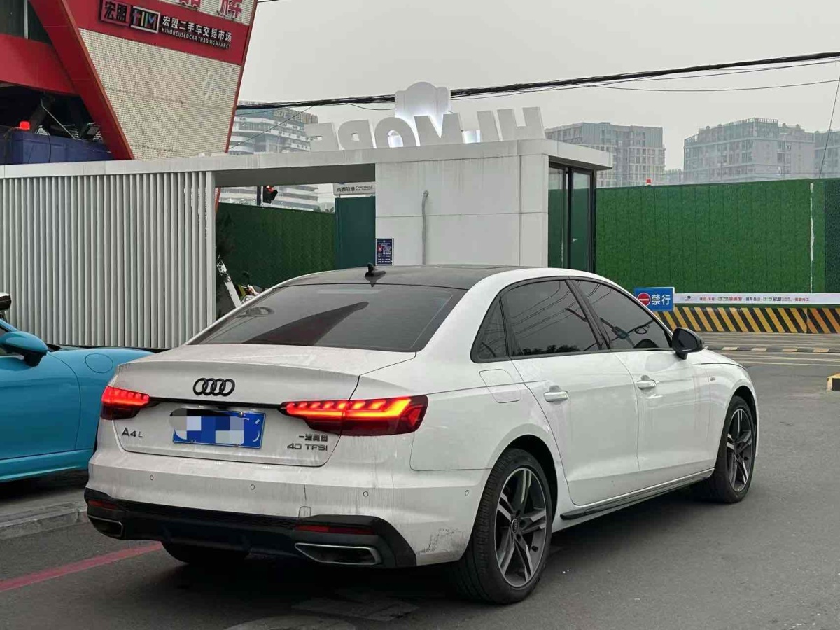 奧迪 奧迪A4L  2022款 40 TFSI 豪華動感型圖片