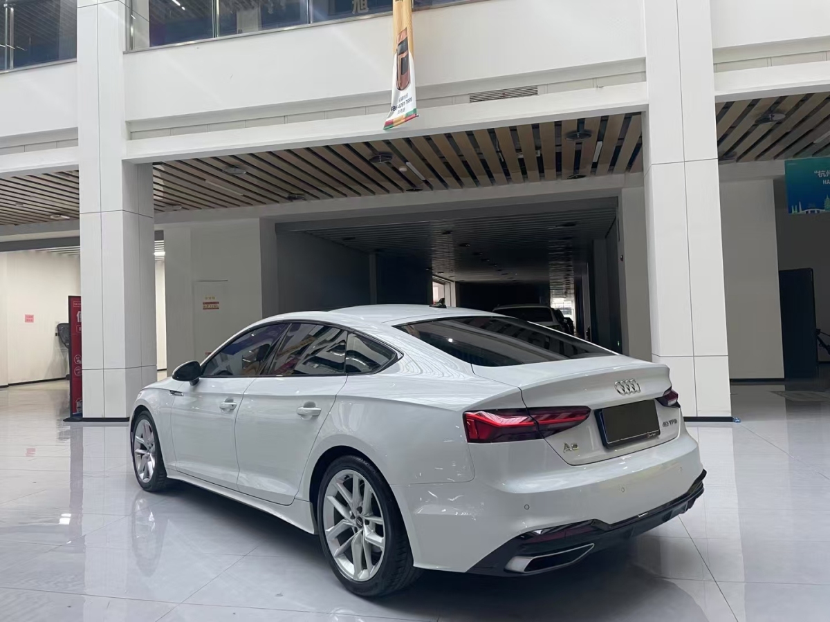 奧迪 奧迪A5  2023款 Sportback 40 TFSI 時(shí)尚動(dòng)感型圖片