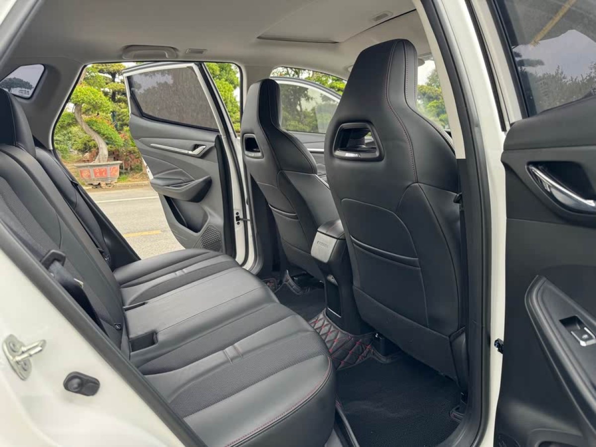 長安歐尚 長安歐尚X5  2021款 1.6L CVT尊享型圖片
