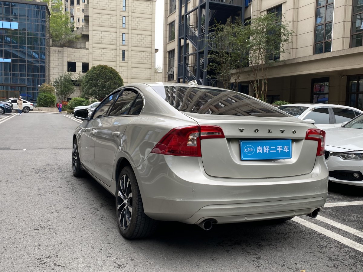 沃爾沃 S60L  2018款 T3 智進進取版圖片