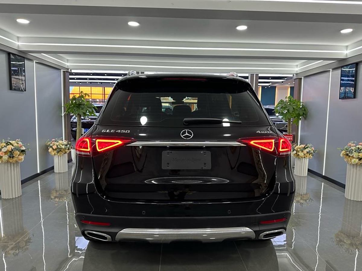 奔馳 奔馳GLE  2020款 改款 GLE 350 4MATIC 動(dòng)感型圖片