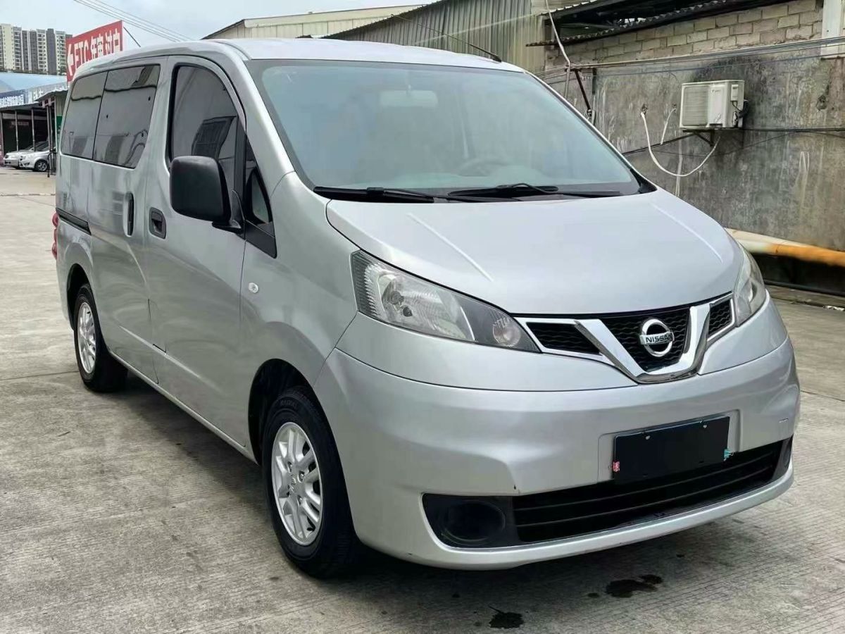 日產(chǎn) NV200 圖片