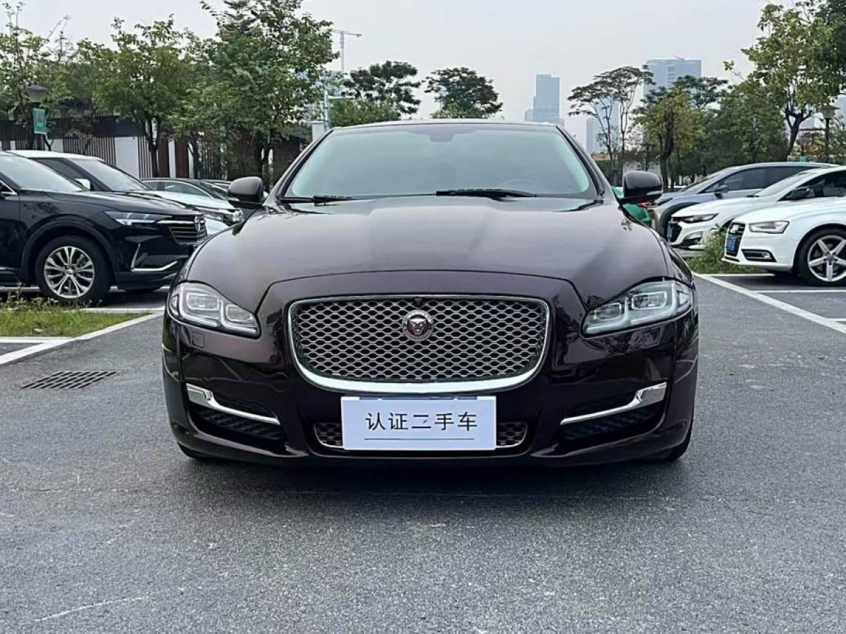 2018年8月捷豹 XJ  2016款 XJL 3.0 SC 兩驅(qū)典雅商務(wù)版