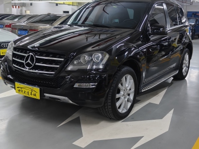 2012年1月 奔驰 奔驰M级(进口) ML 350 4MATIC豪华型特别版图片