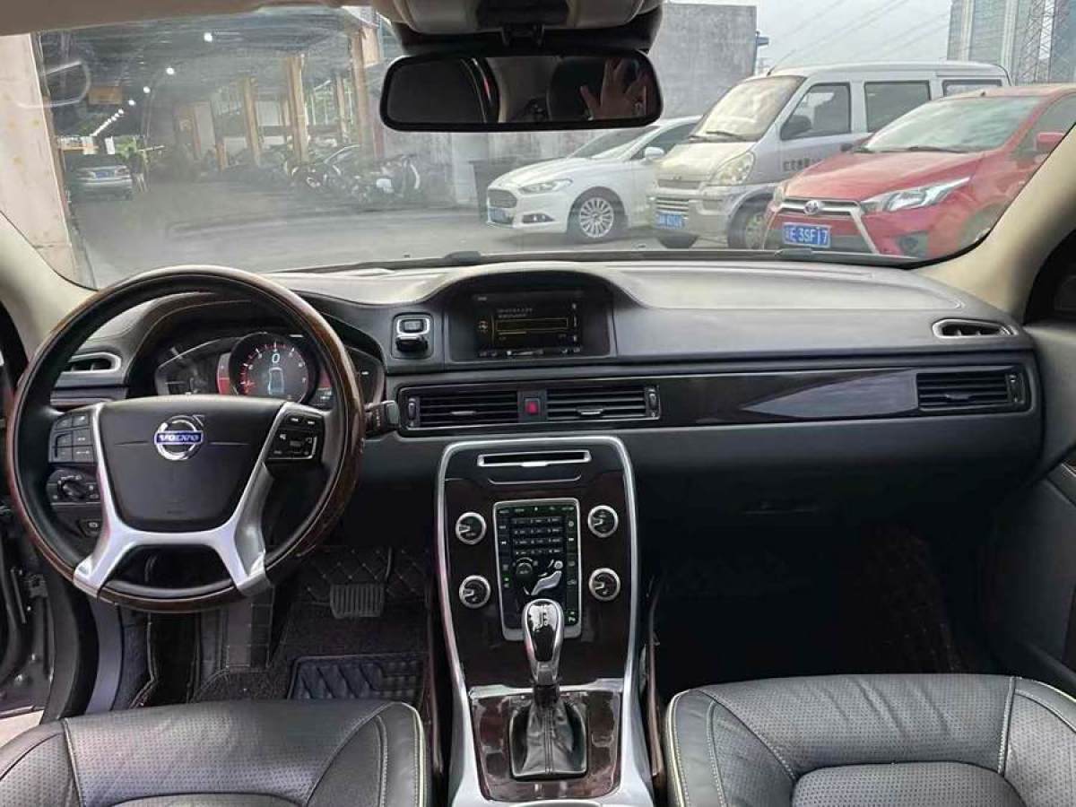 沃爾沃 S80L  2014款 2.0T T5 智尊行政版圖片