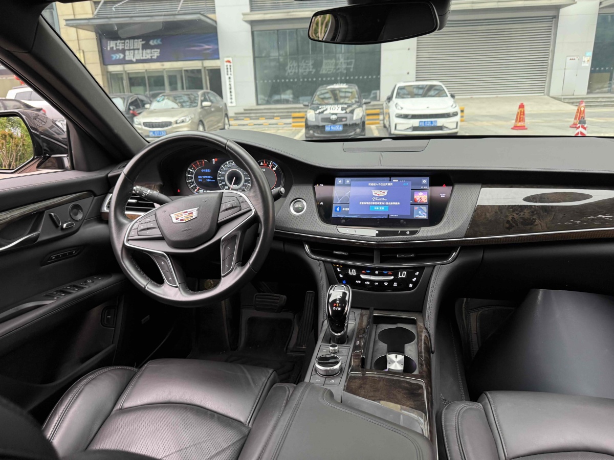 凱迪拉克 CT6  2022款 28T 豪華型圖片