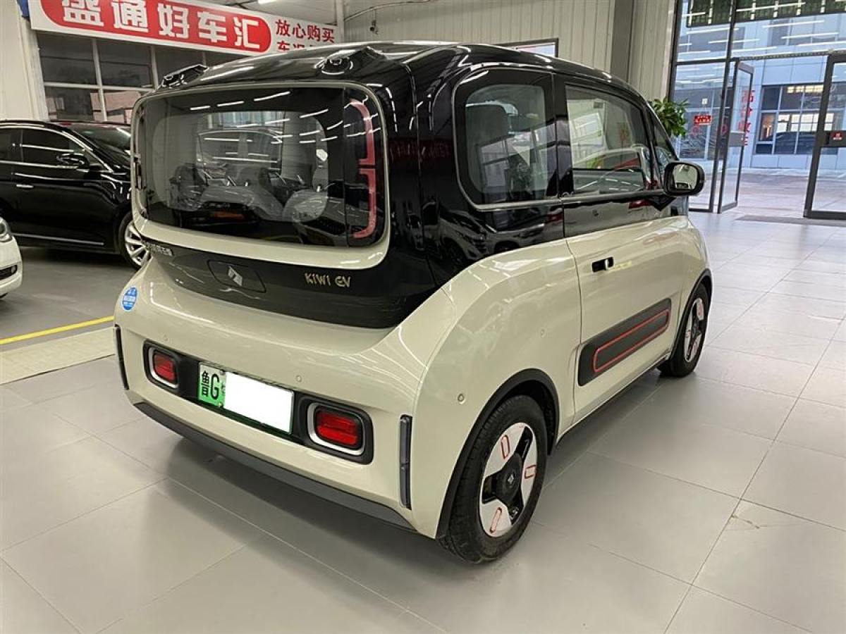 寶駿 寶駿KiWi EV  2021款 藝術(shù)家 三元鋰圖片