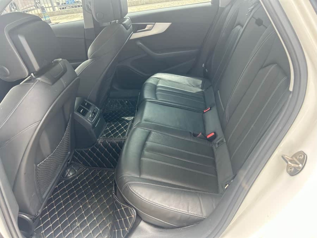 奧迪 奧迪A4L  2020款 40 TFSI 豪華動感型圖片