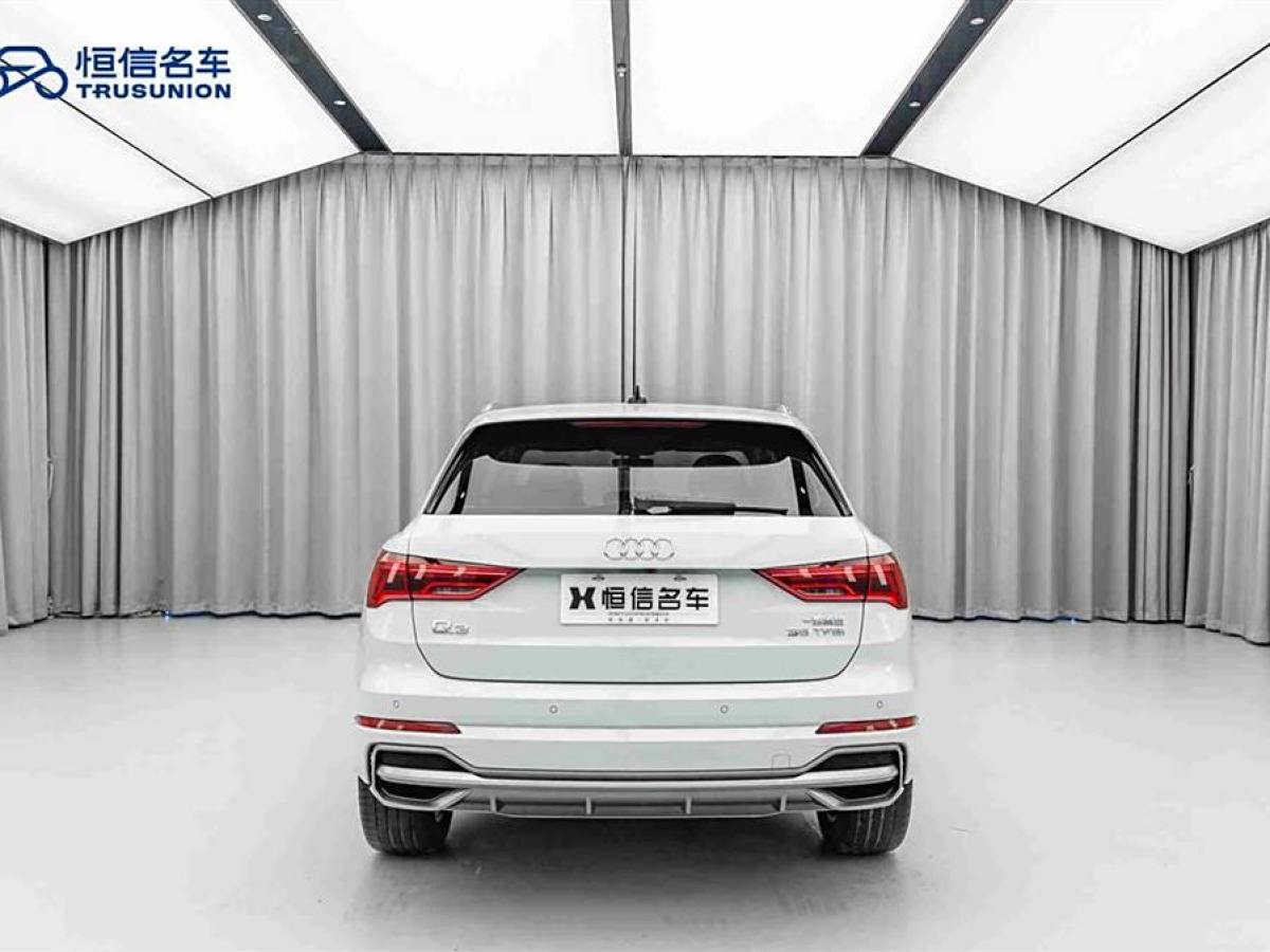 奧迪 奧迪Q3  2023款 35 TFSI 時(shí)尚動(dòng)感型（1.5T）圖片