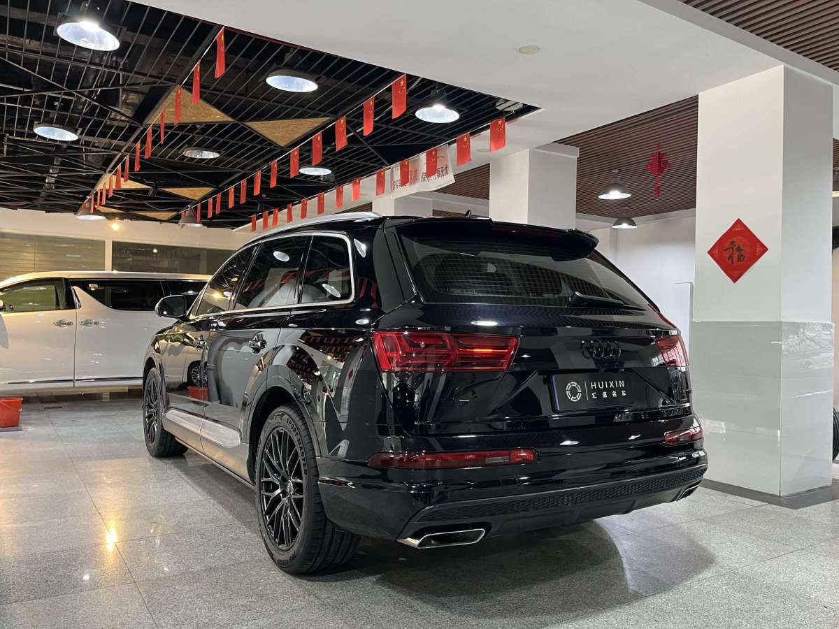 奧迪 奧迪Q7  2019款 55 TFSI S line運(yùn)動型圖片